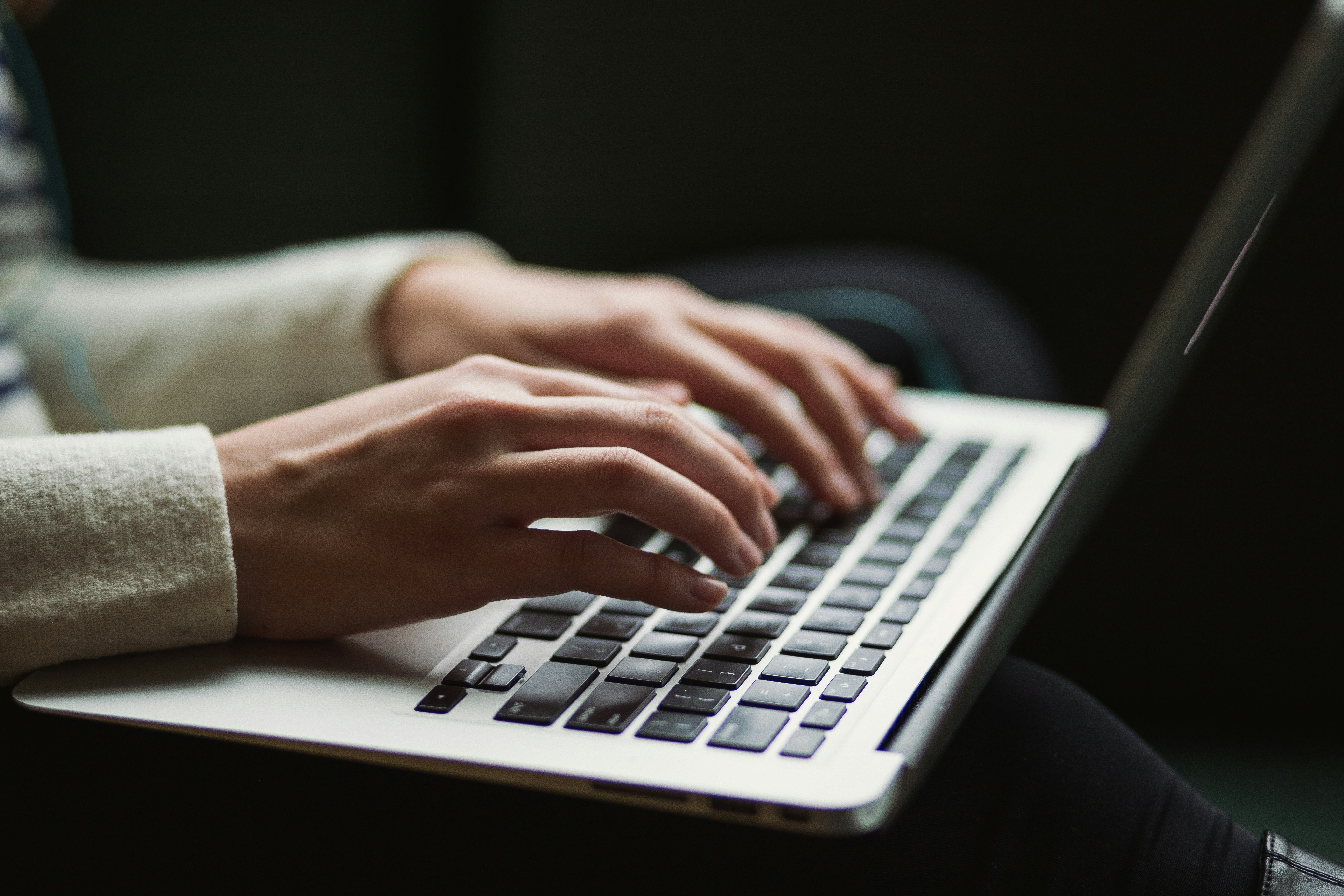 Flodesk 14 Billion Email Report: Which Email Marketing Best Practices Are Actually Myths